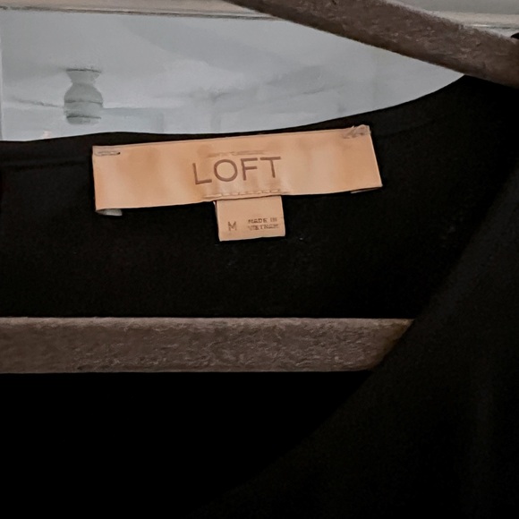 LOFT lace sleeve top - Picture 2 of 5